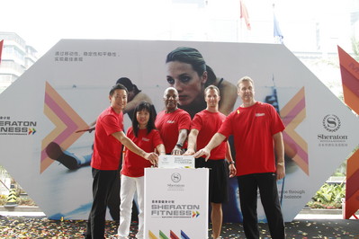 Launch of Sheraton Fitness Programmed by Core Performance in Asia Pacific at Sheraton Guangzhou Hotel on September 3, 2011 
From left to right: Vincent Ong, Director of Brand Management for Asia Pacific, Sheraton; Nelli Yong, Vice President of Brand Management for Asia Pacific, Starwood; Hoyt Harper, Sheraton Global Brand Leader; Brent Callaway, Core Performance representative and James Greig, General Manager of Sheraton Guangzhou Hotel. 